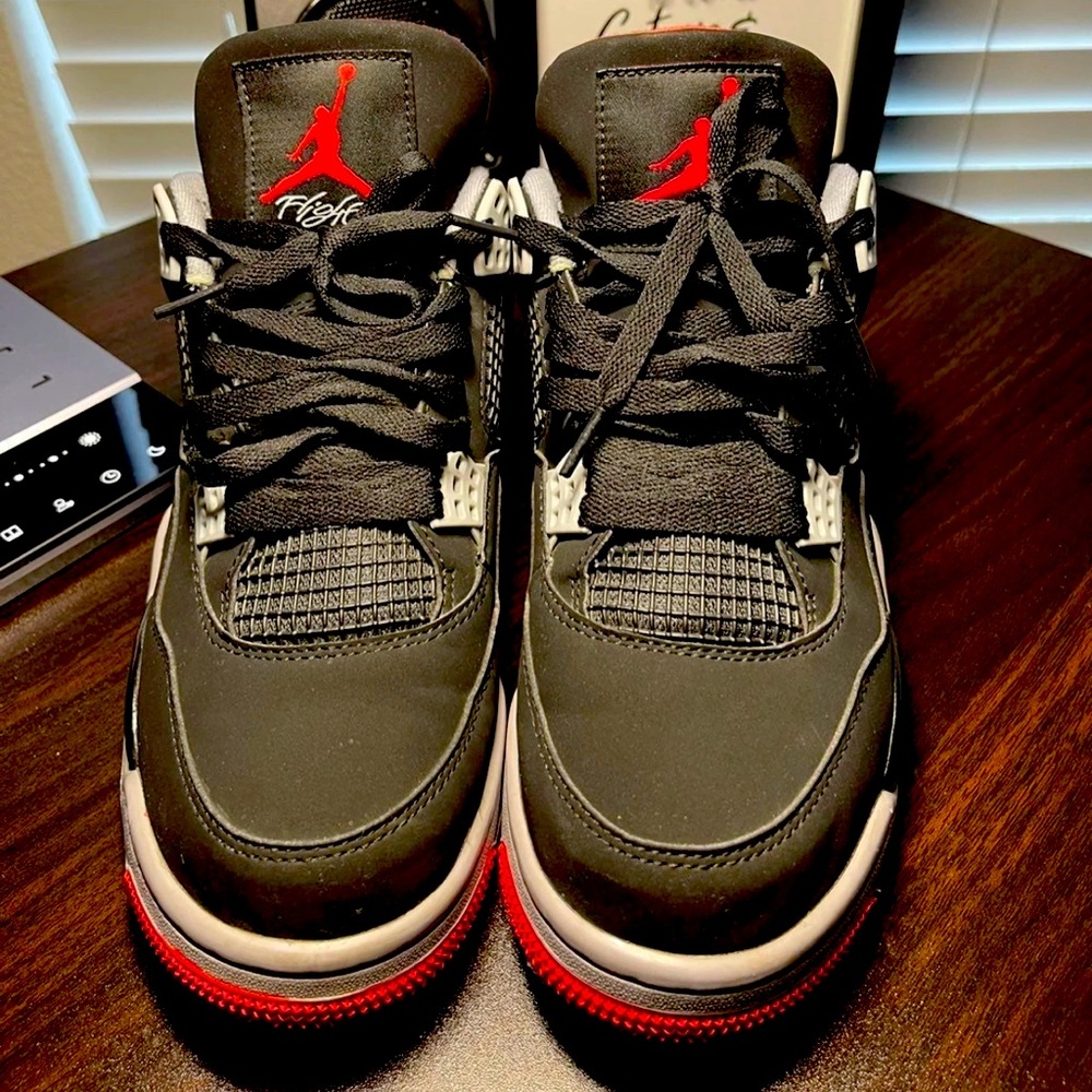 Jordan 4
